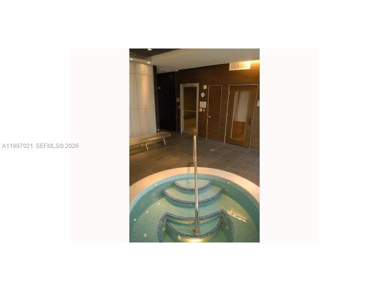 500 BRICKELL WEST CONDO - Residential Lease