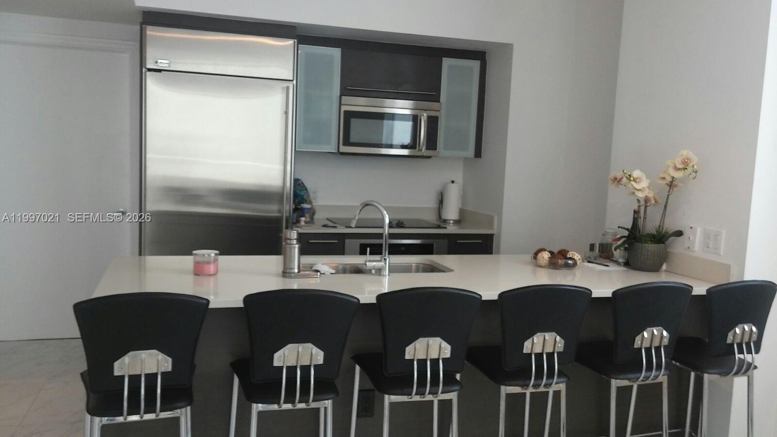 500 BRICKELL WEST CONDO - Residential Lease