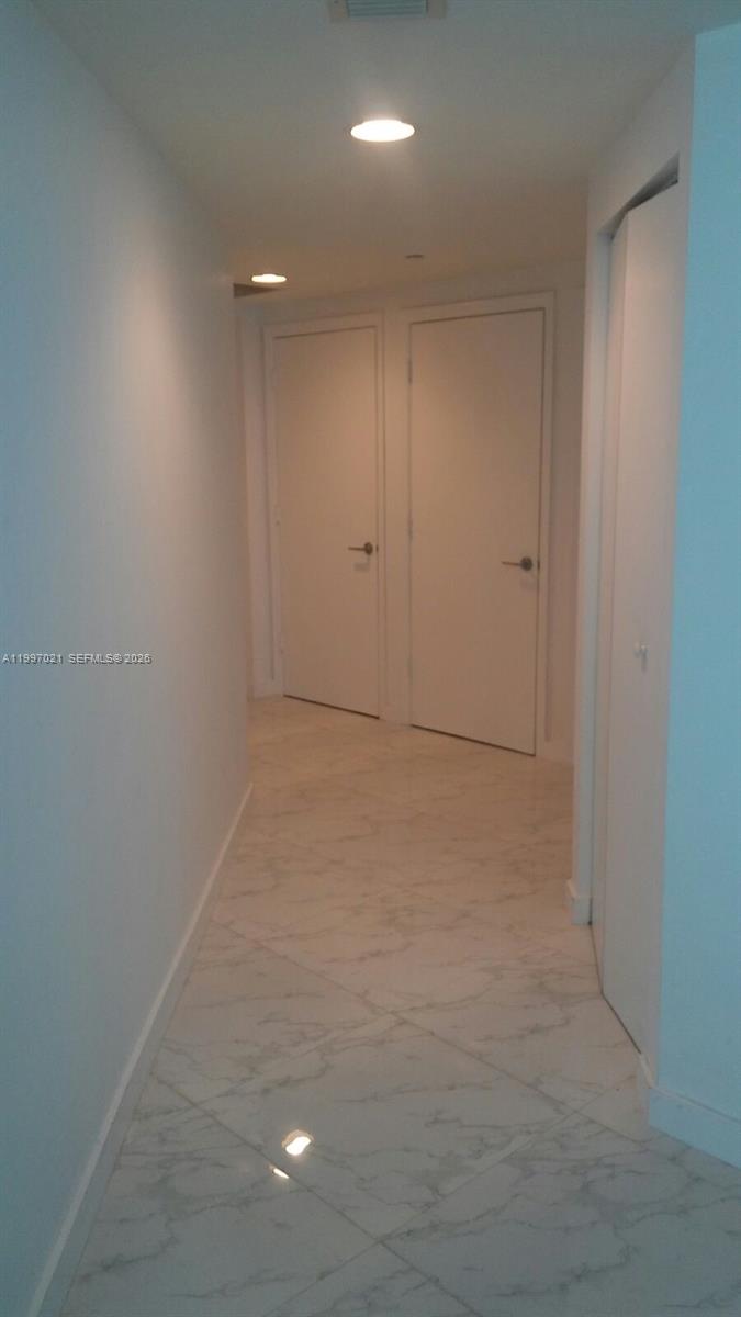 500 BRICKELL WEST CONDO - Residential Lease