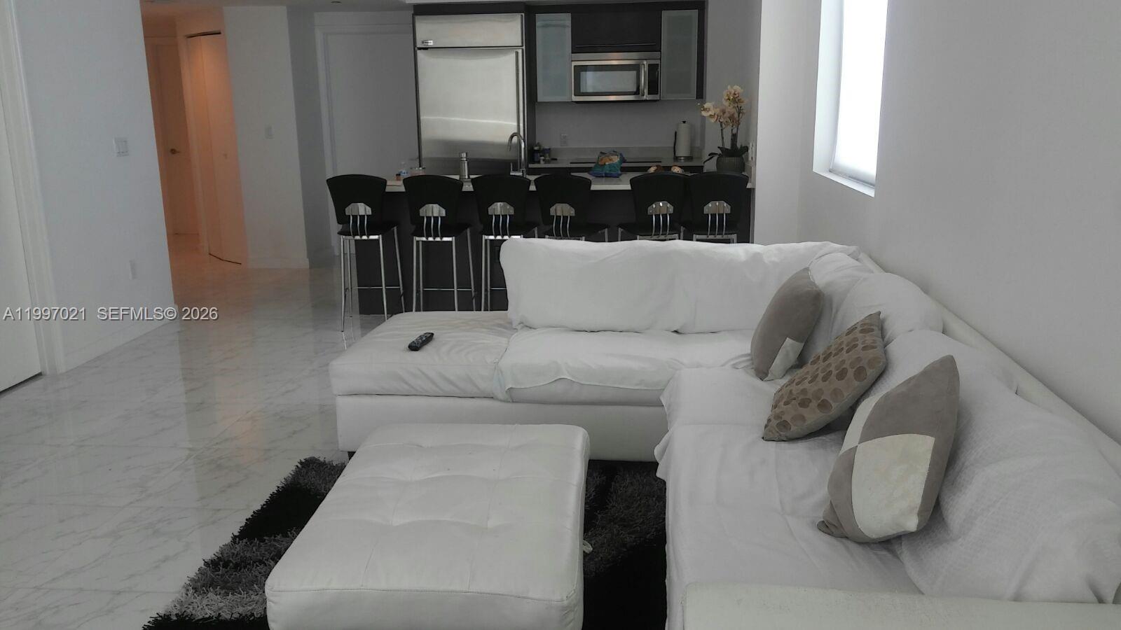 500 BRICKELL WEST CONDO - Residential Lease