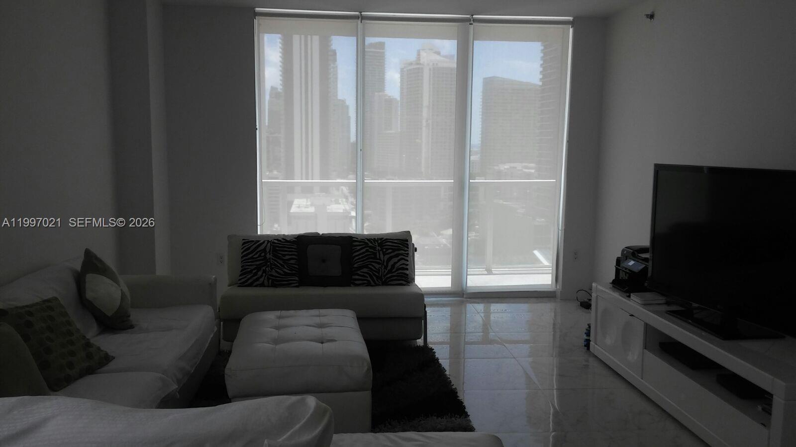 500 BRICKELL WEST CONDO - Residential Lease