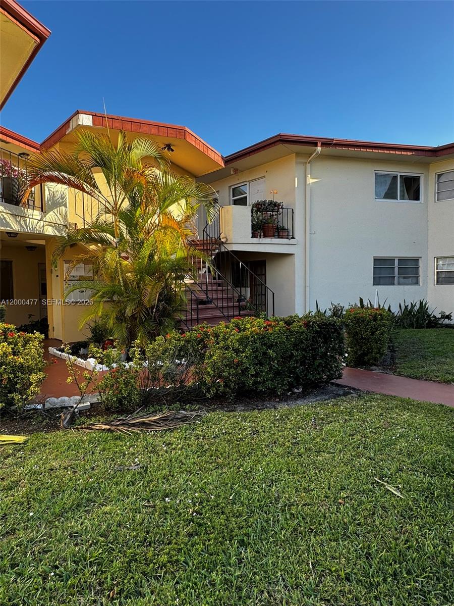 1601 NE Miami Gardens Dr 103