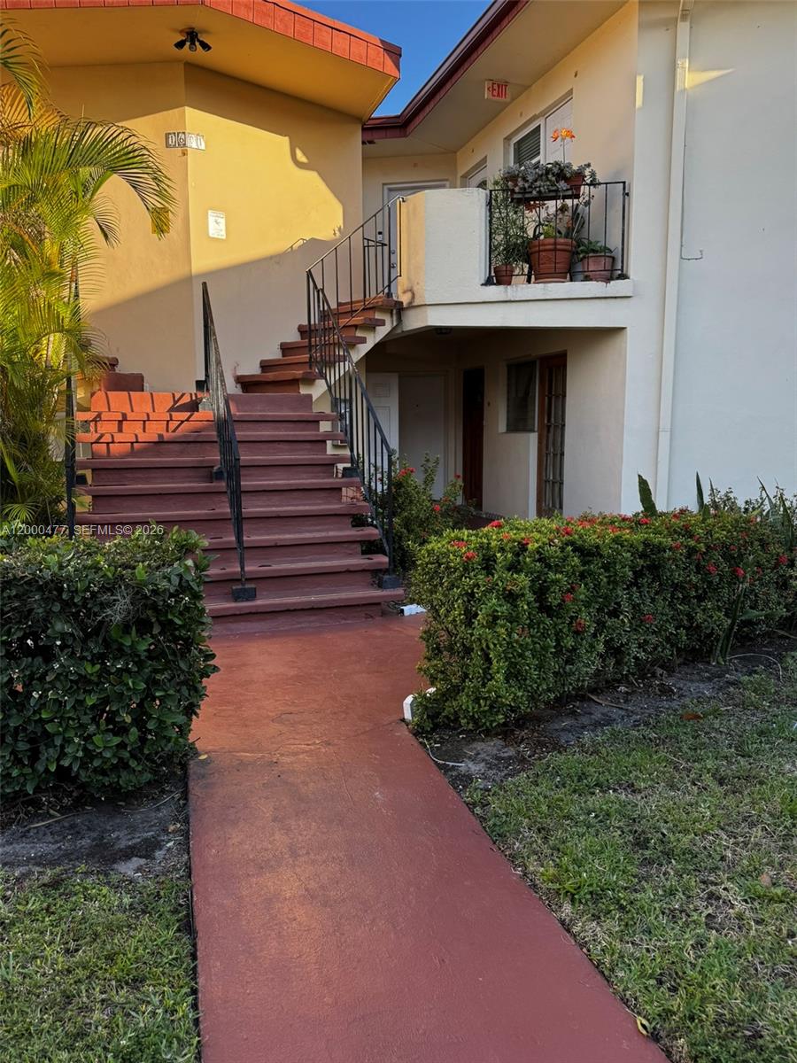 1601 NE Miami Gardens Dr 103
