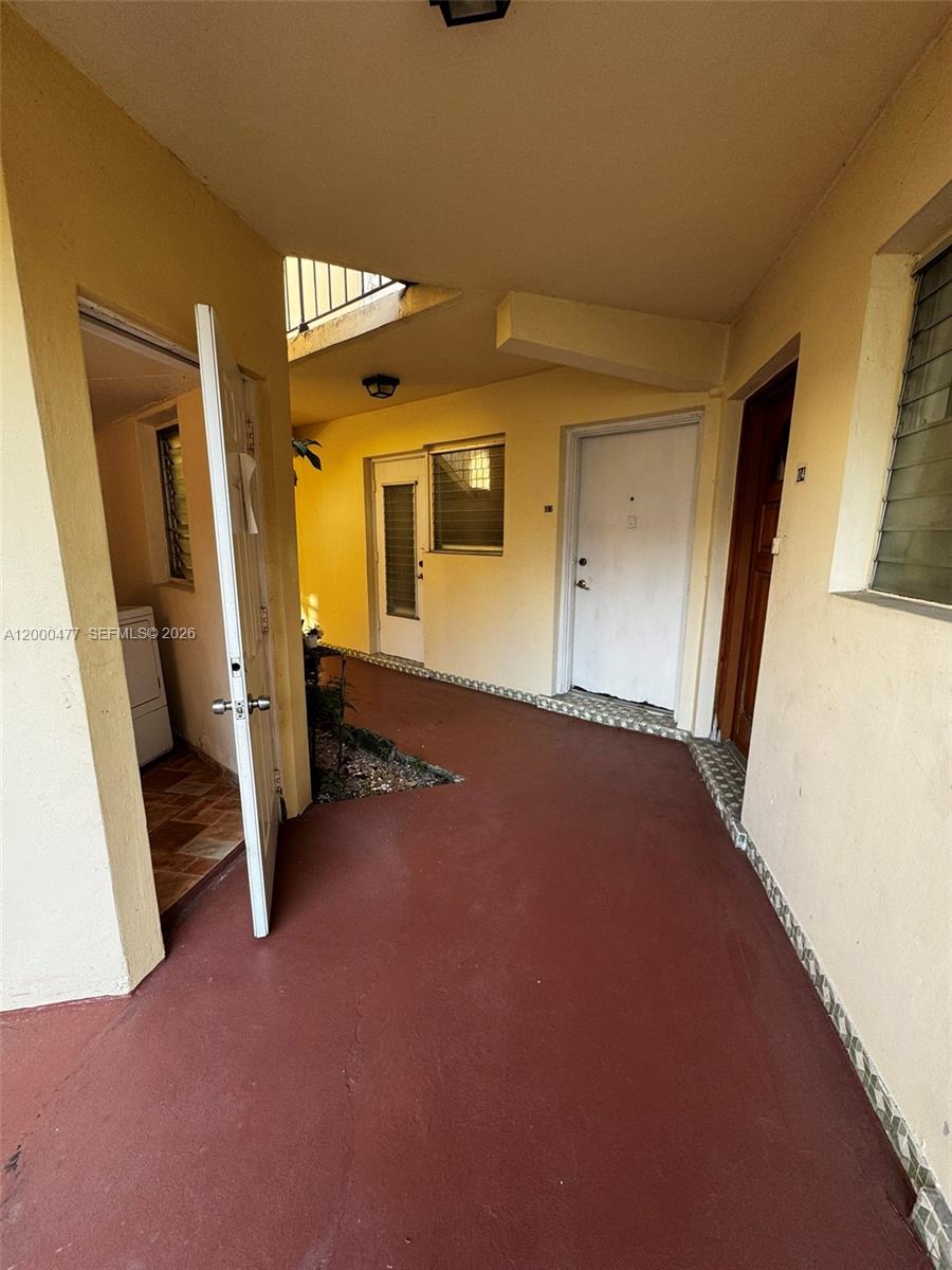 1601 NE Miami Gardens Dr 103