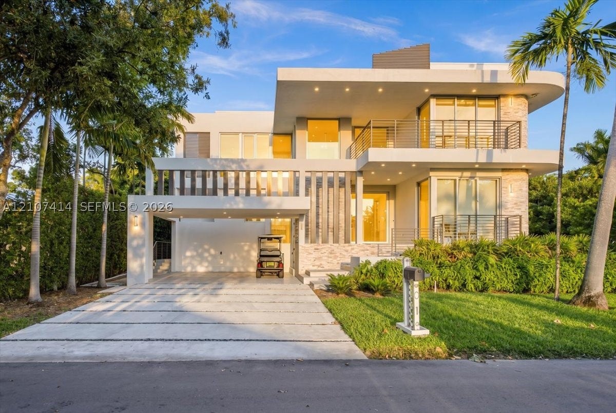 315 Cypress Dr