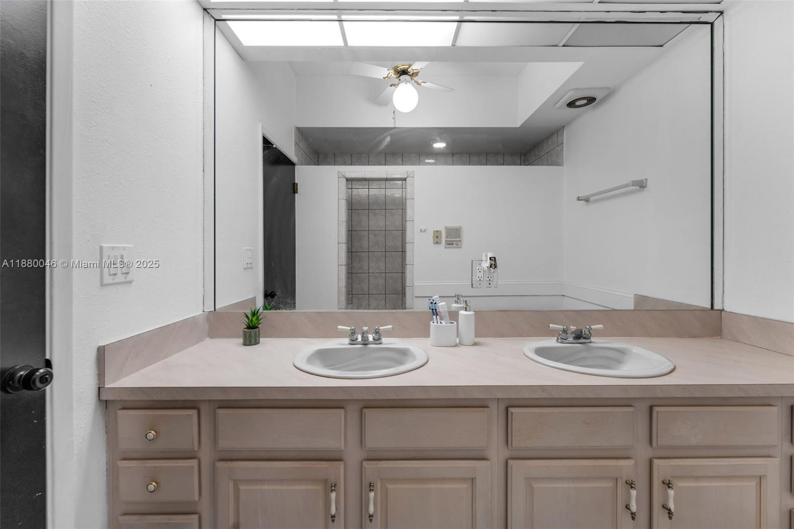 Redlands - Residential