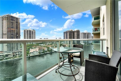 19390 Collins Ave 1419 Sunny Isles Beach FL 33160