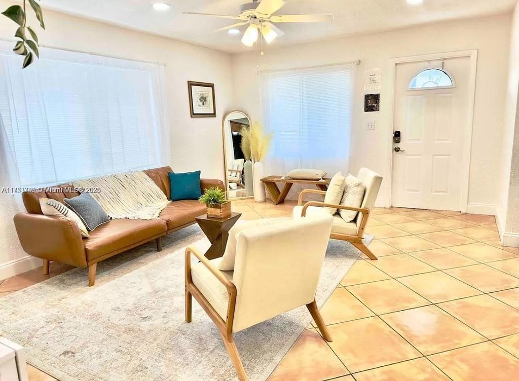 Photo of 3761 SW 14th St #3761, Fort Lauderdale, FL 33312 (MLS # A11751330)