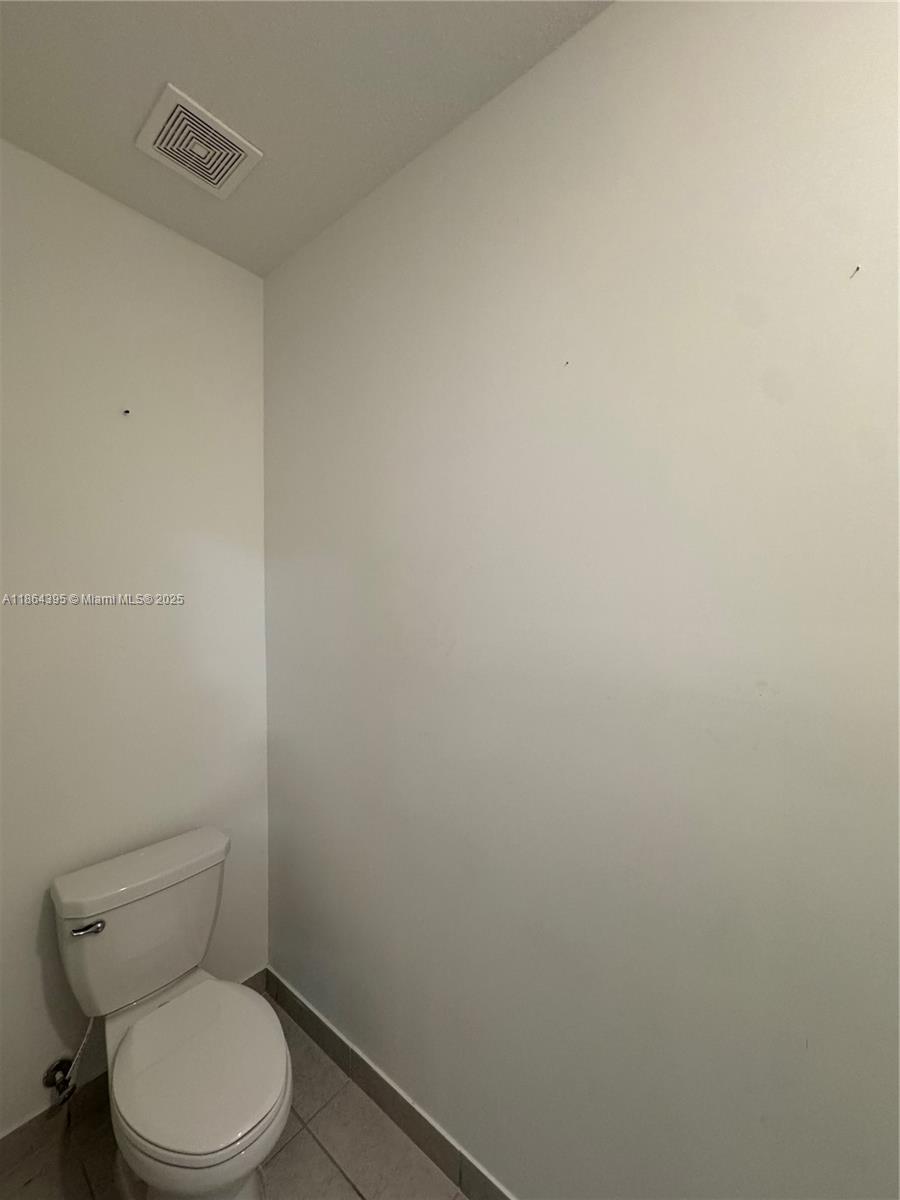 KENDALL ASSEEMBLAGE SOUTH - Residential