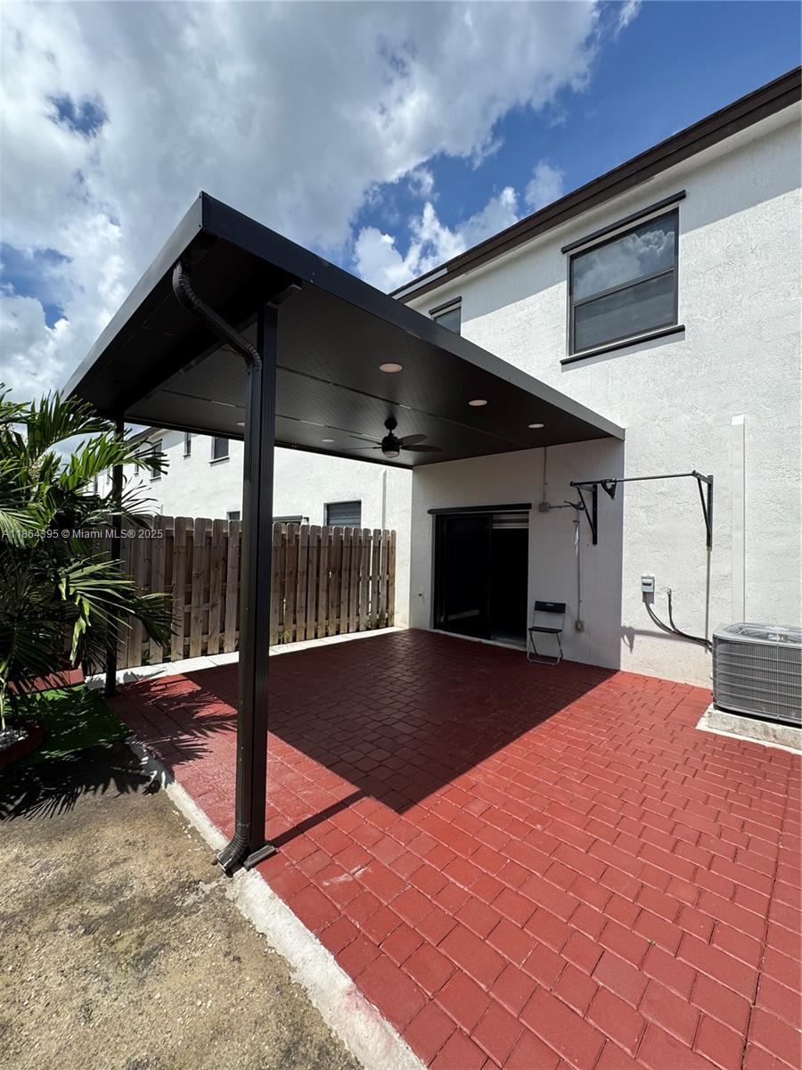 KENDALL ASSEEMBLAGE SOUTH - Residential