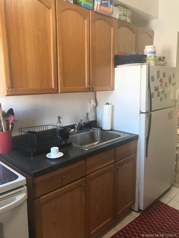 CORAL GARDENS CONDO - Residential Lease