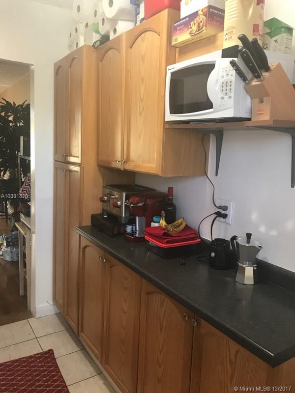 CORAL GARDENS CONDO - Residential Lease