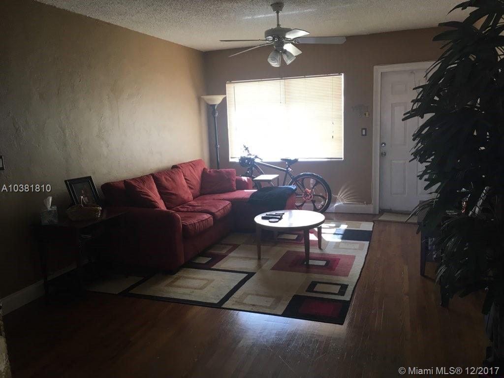 CORAL GARDENS CONDO - Residential Lease