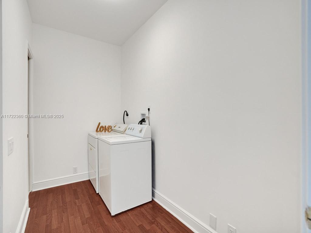 SWAN LAKE - Residential Lease