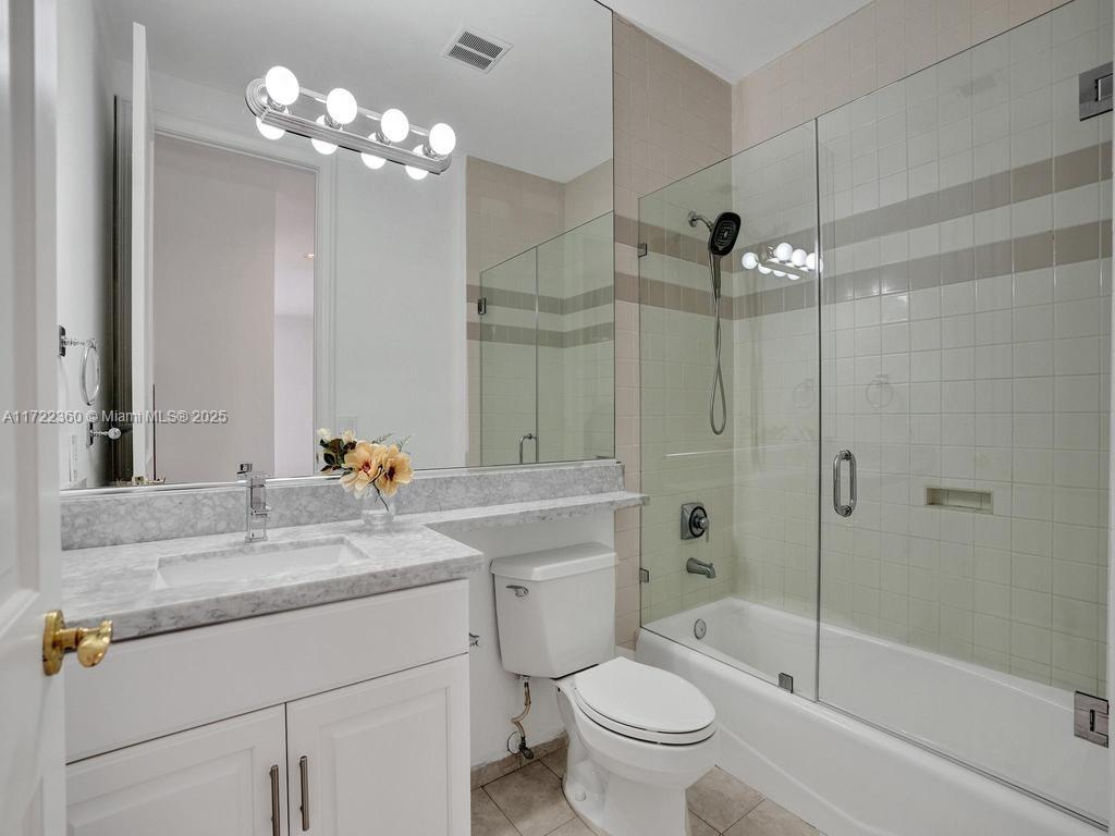 SWAN LAKE - Residential Lease