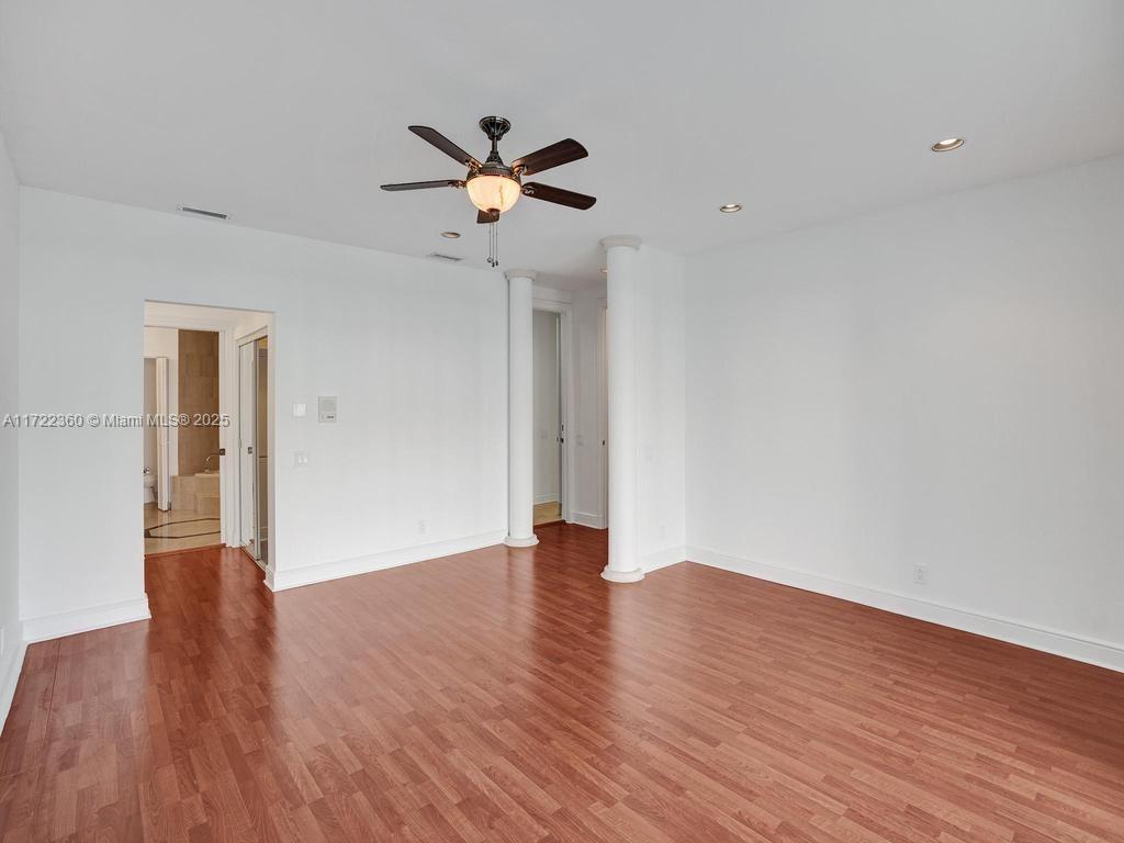 SWAN LAKE - Residential Lease