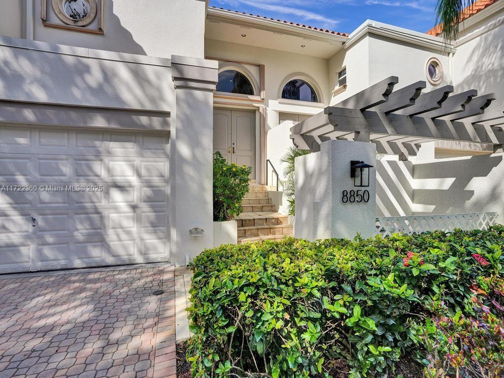 Rental Property at 8850 Sw 67th Ct, Pinecrest, Miami-Dade County, Florida - Bedrooms: 3 
Bathrooms: 4  - $8,500 MO.