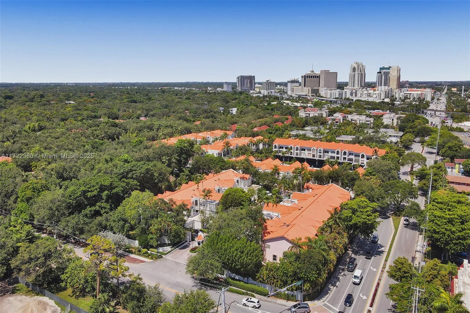 Pinecrest, Florida 33156, United States, 3 Bedrooms Bedrooms, ,4 BathroomsBathrooms,Residential,Active,20144