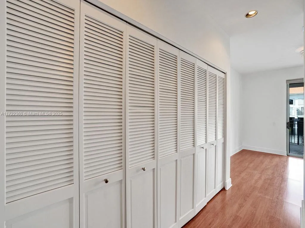 Pinecrest, Florida 33156, United States, 3 Bedrooms Bedrooms, ,4 BathroomsBathrooms,Residential,Active,20144