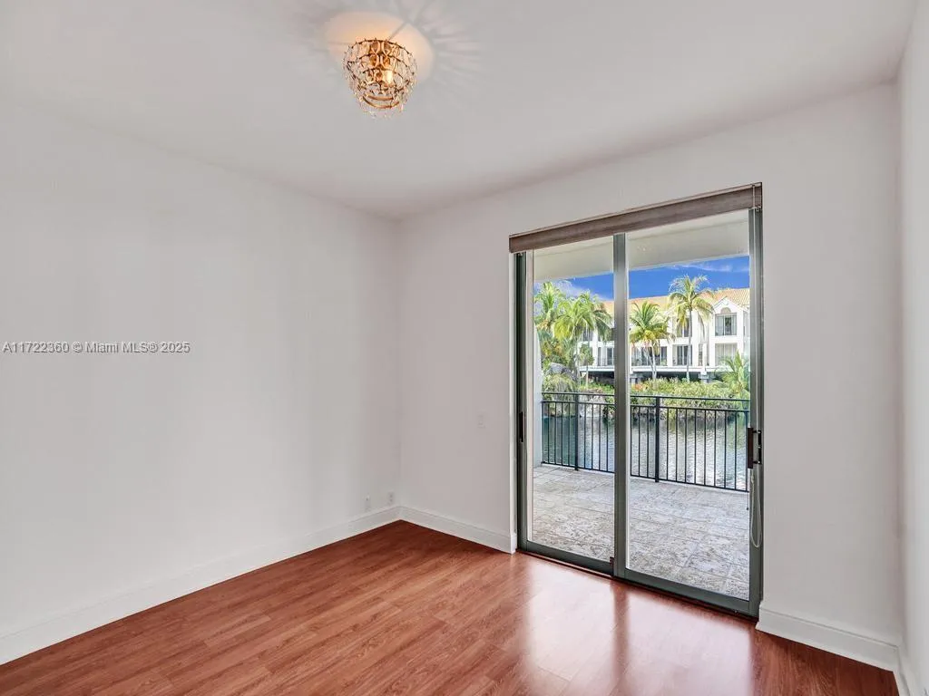 Pinecrest, Florida 33156, United States, 3 Bedrooms Bedrooms, ,4 BathroomsBathrooms,Residential,Active,20144