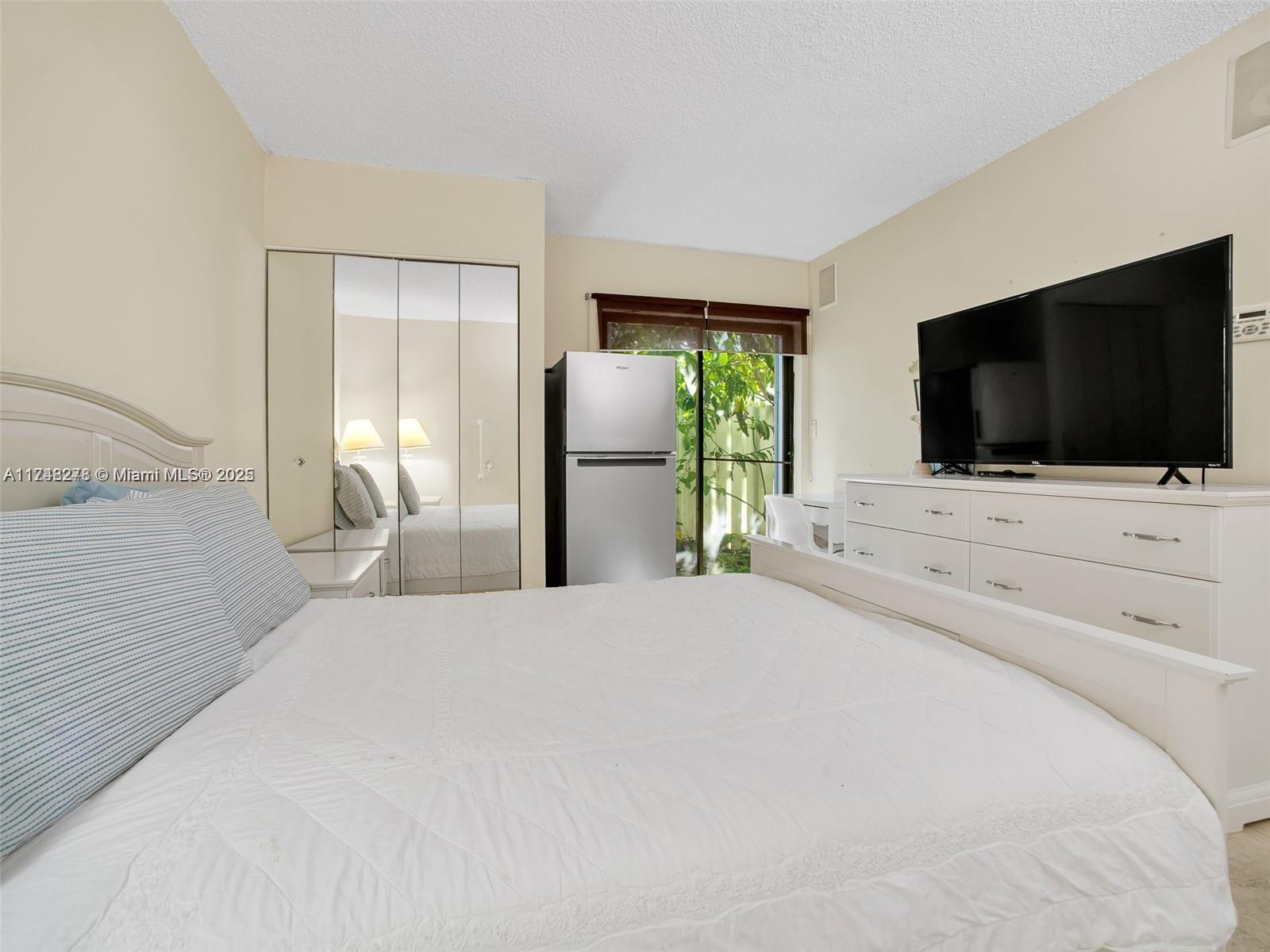 219 Poinciana Dr 209