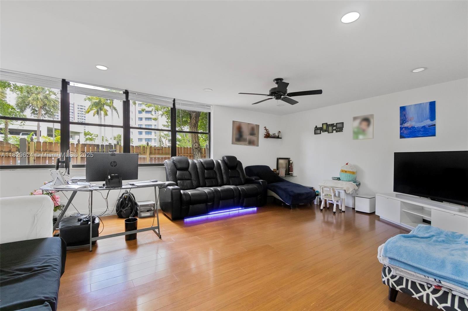 3350 NE 192nd St 1L-B