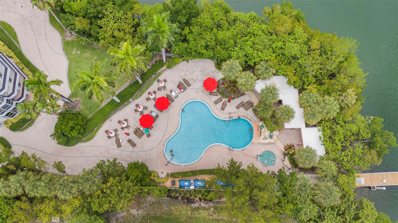 SOUTHVIEW AT AVENTURA CON - Residential