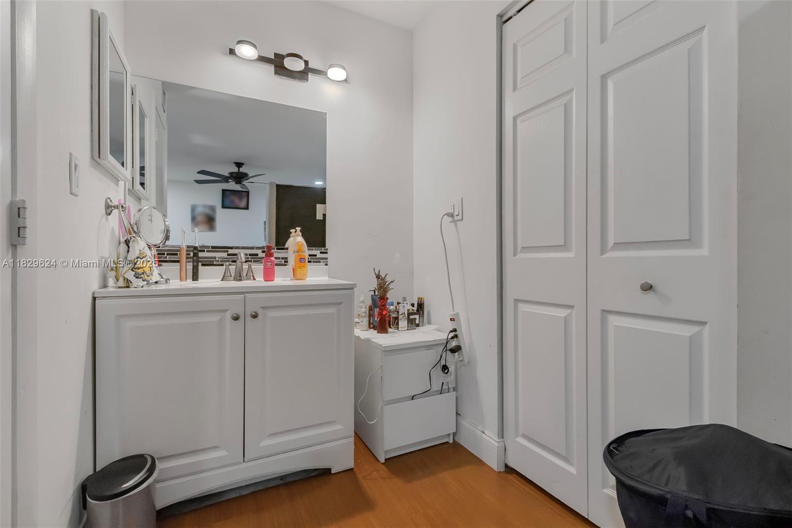 SOUTHVIEW AT AVENTURA CON - Residential