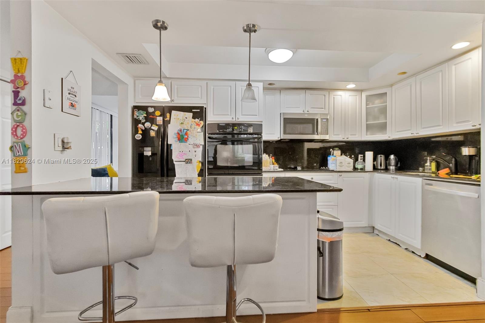 SOUTHVIEW AT AVENTURA CON - Residential