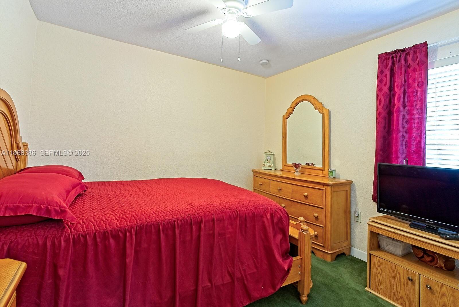 GOLF ESTATES - Residential