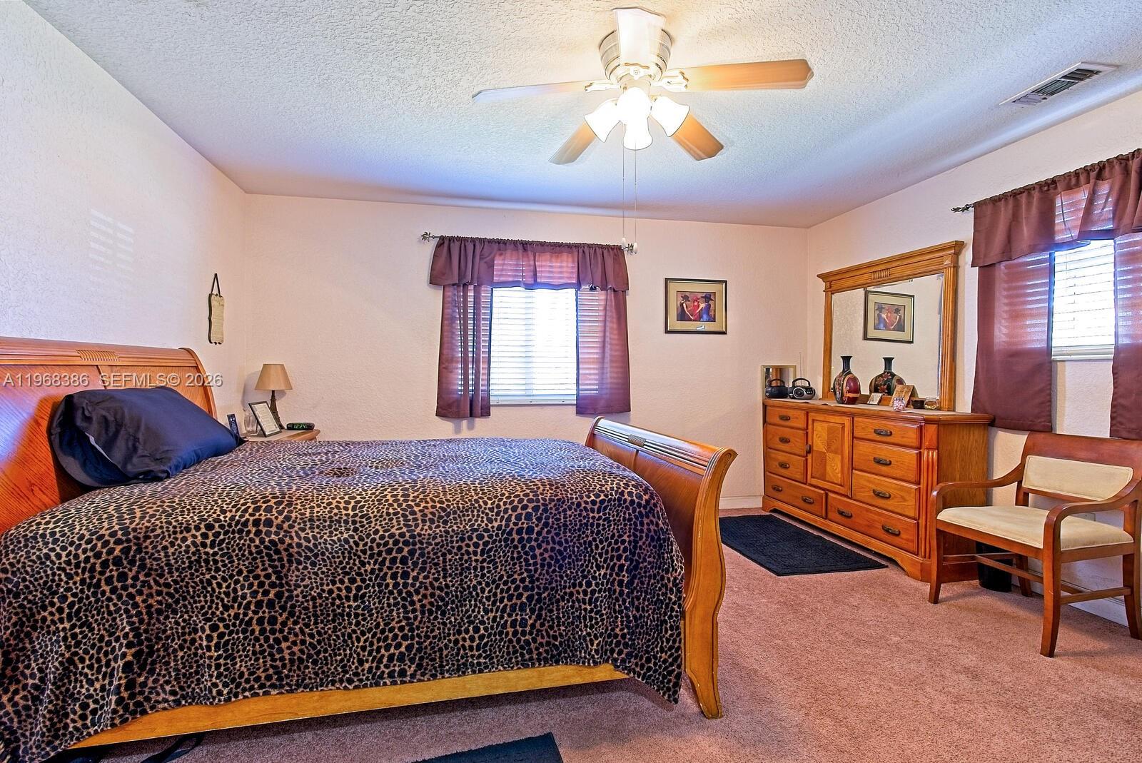 GOLF ESTATES - Residential