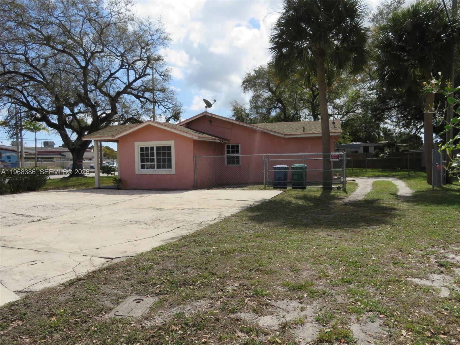 GOLF ESTATES - Residential