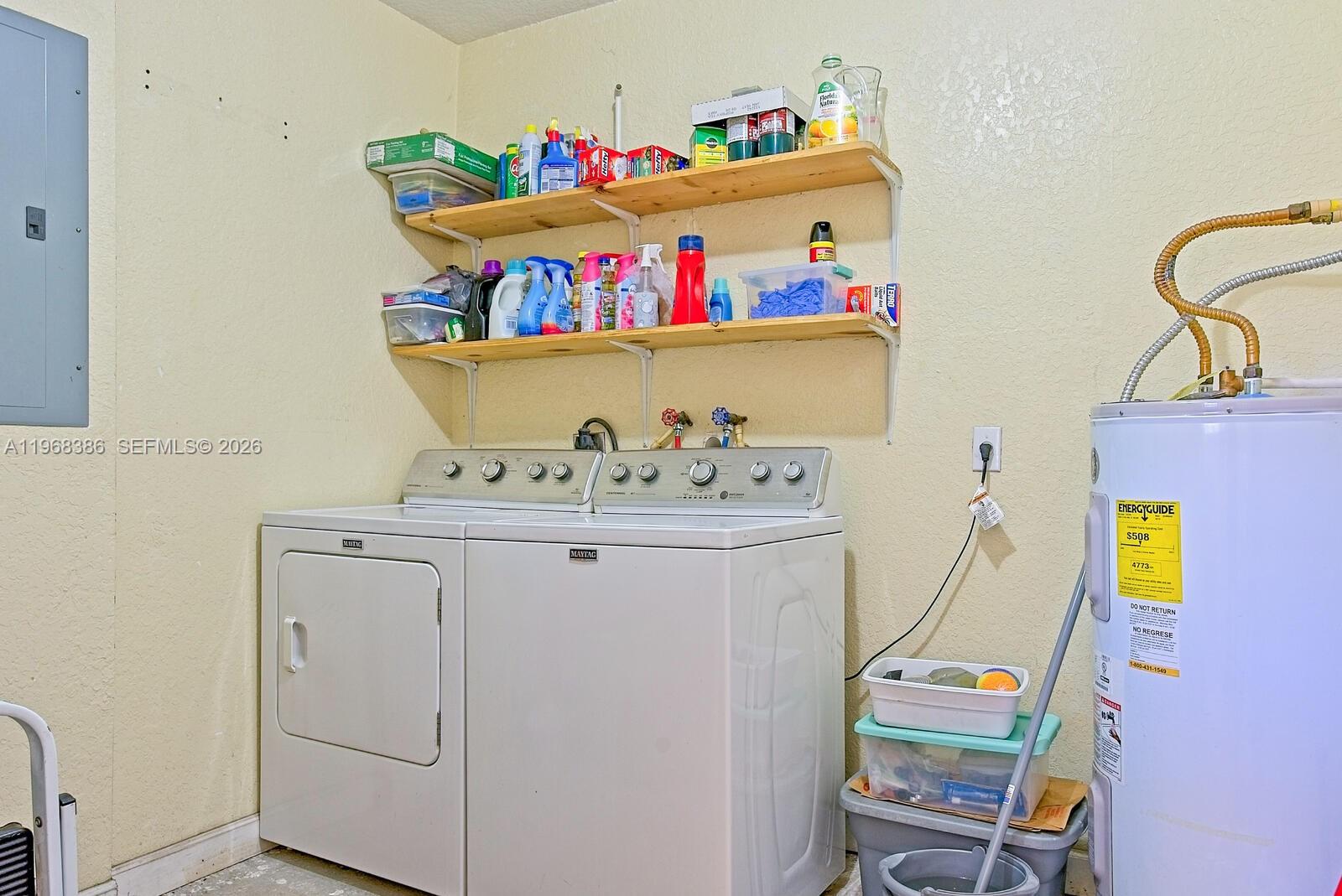 GOLF ESTATES - Residential