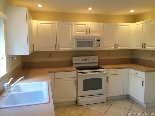 Four Lakes Sec 05 - Residential Lease