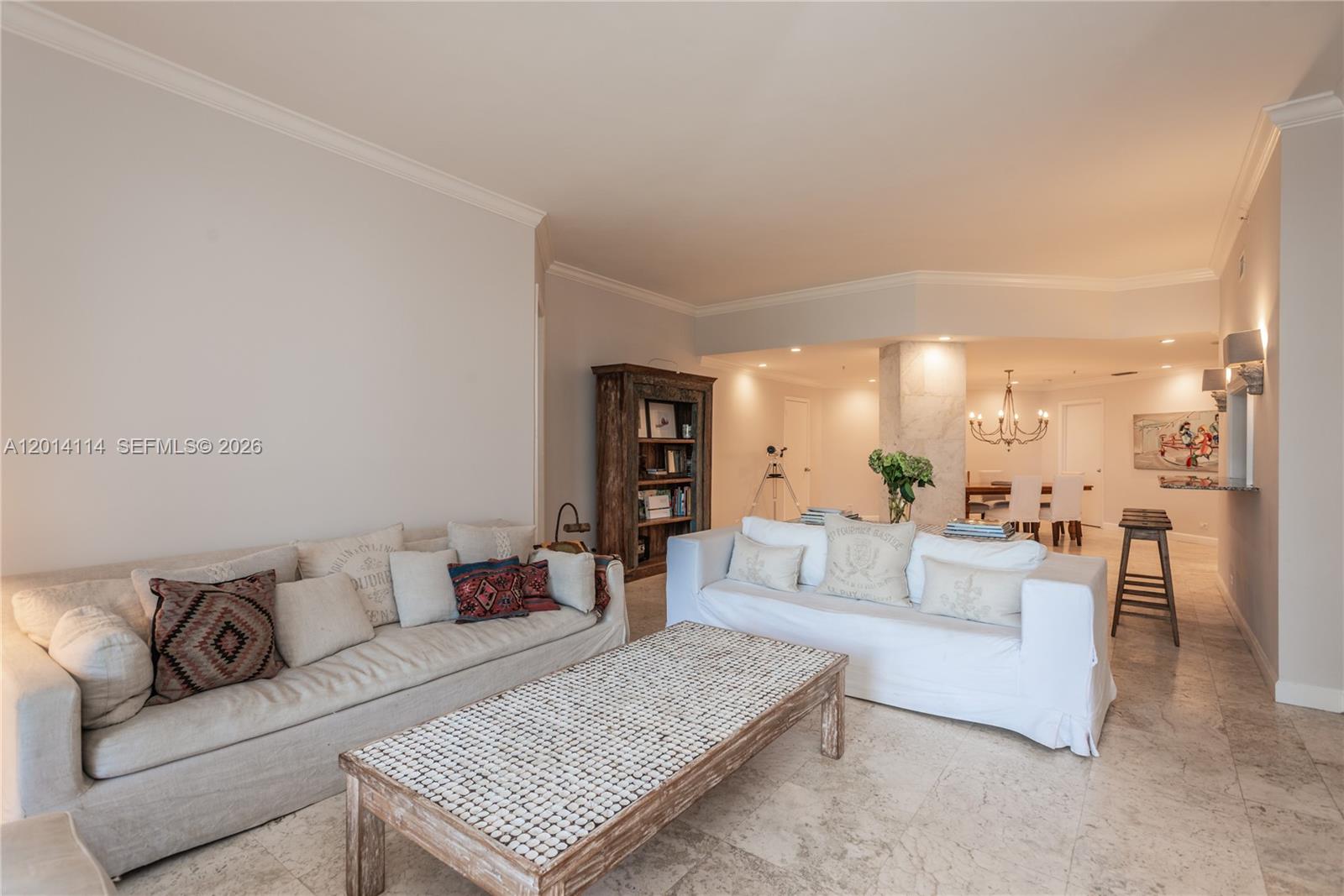 888 Brickell Key Dr 211