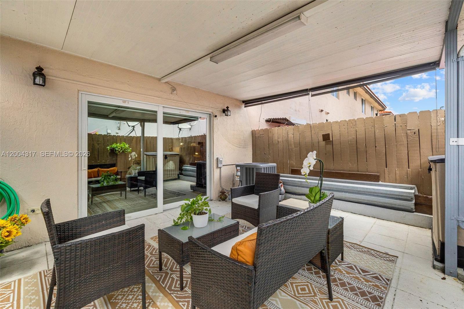 PARADISE VILLAS CONDO - Residential