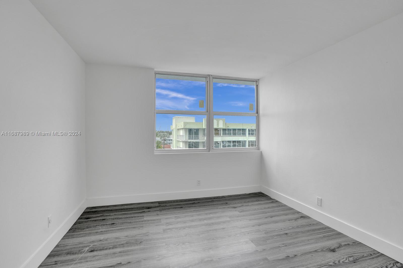 REEF SOUTH CONDO - Residential