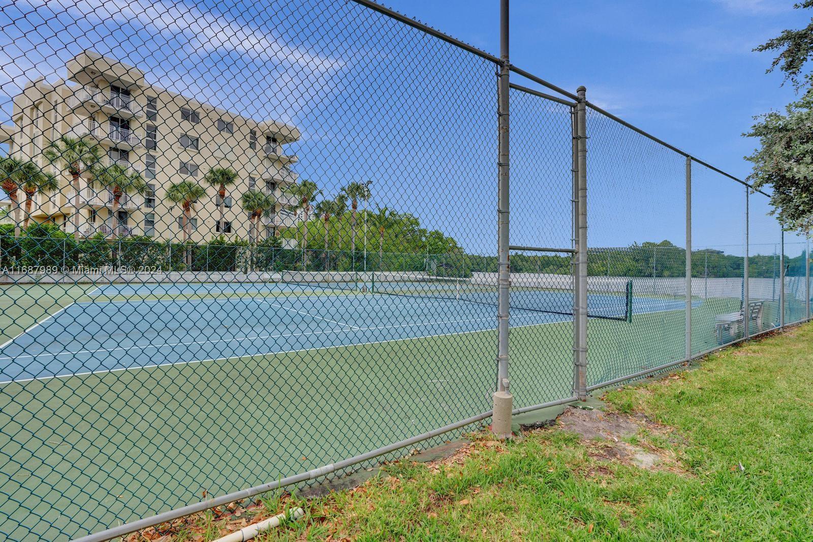 REEF SOUTH CONDO - Residential