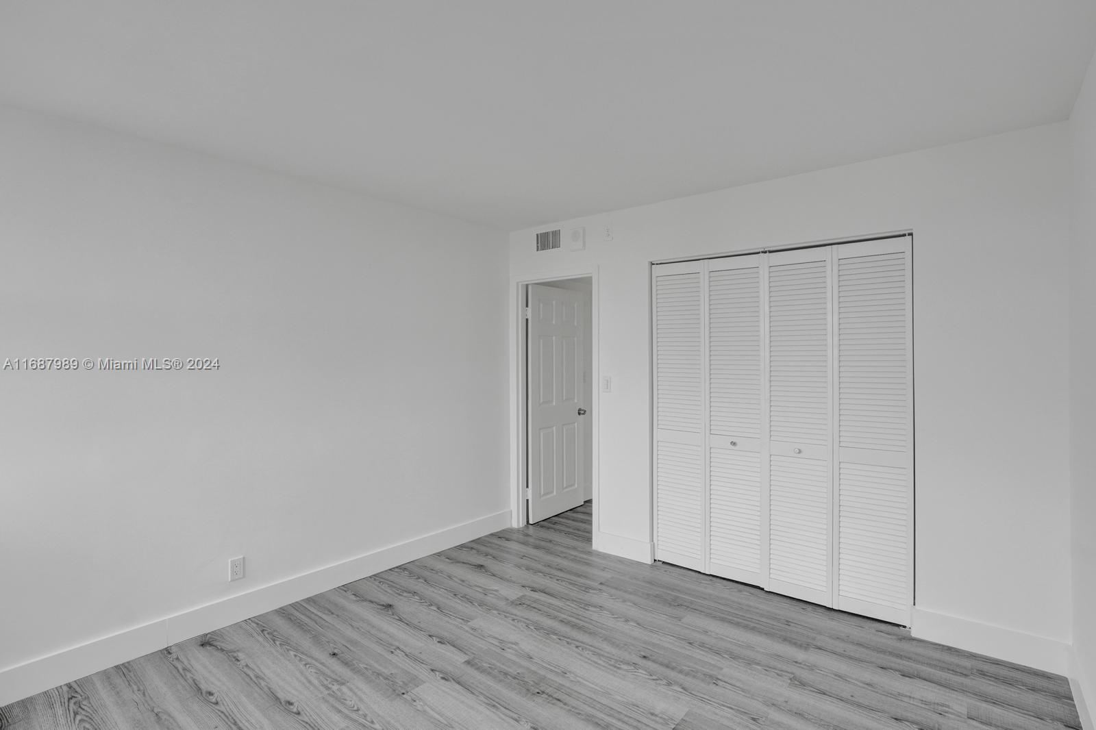 REEF SOUTH CONDO - Residential