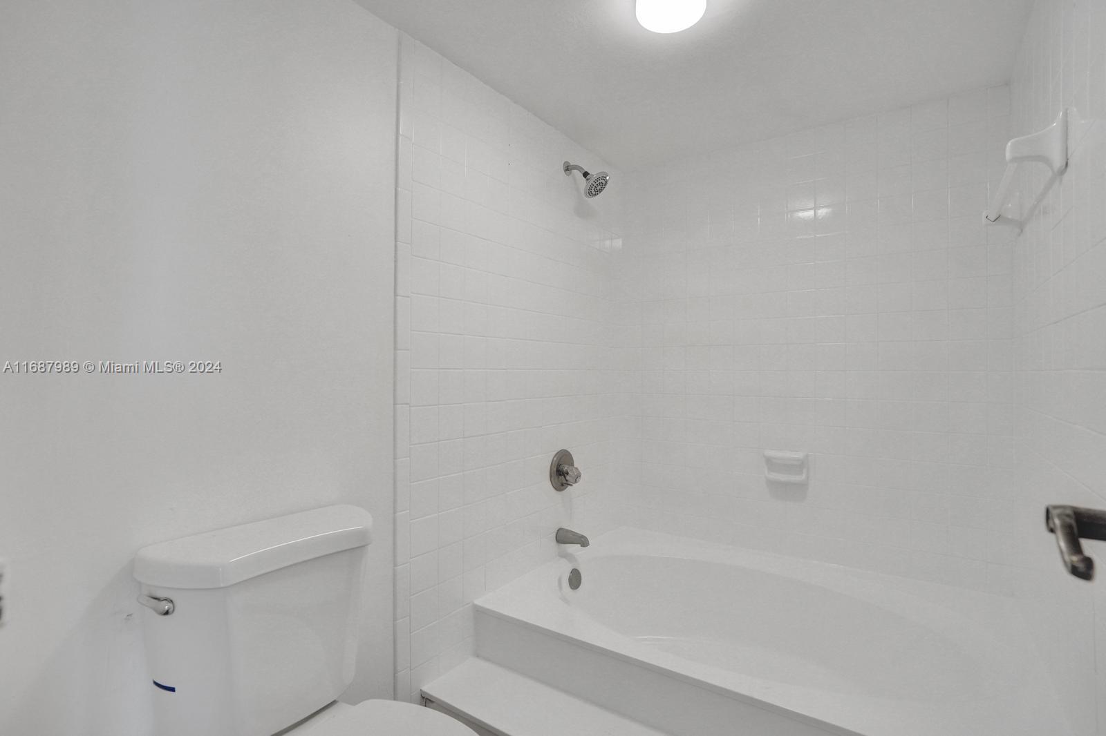 REEF SOUTH CONDO - Residential