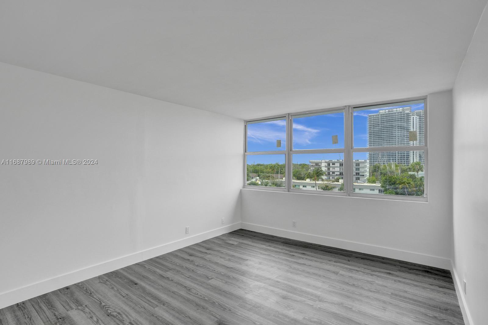 REEF SOUTH CONDO - Residential