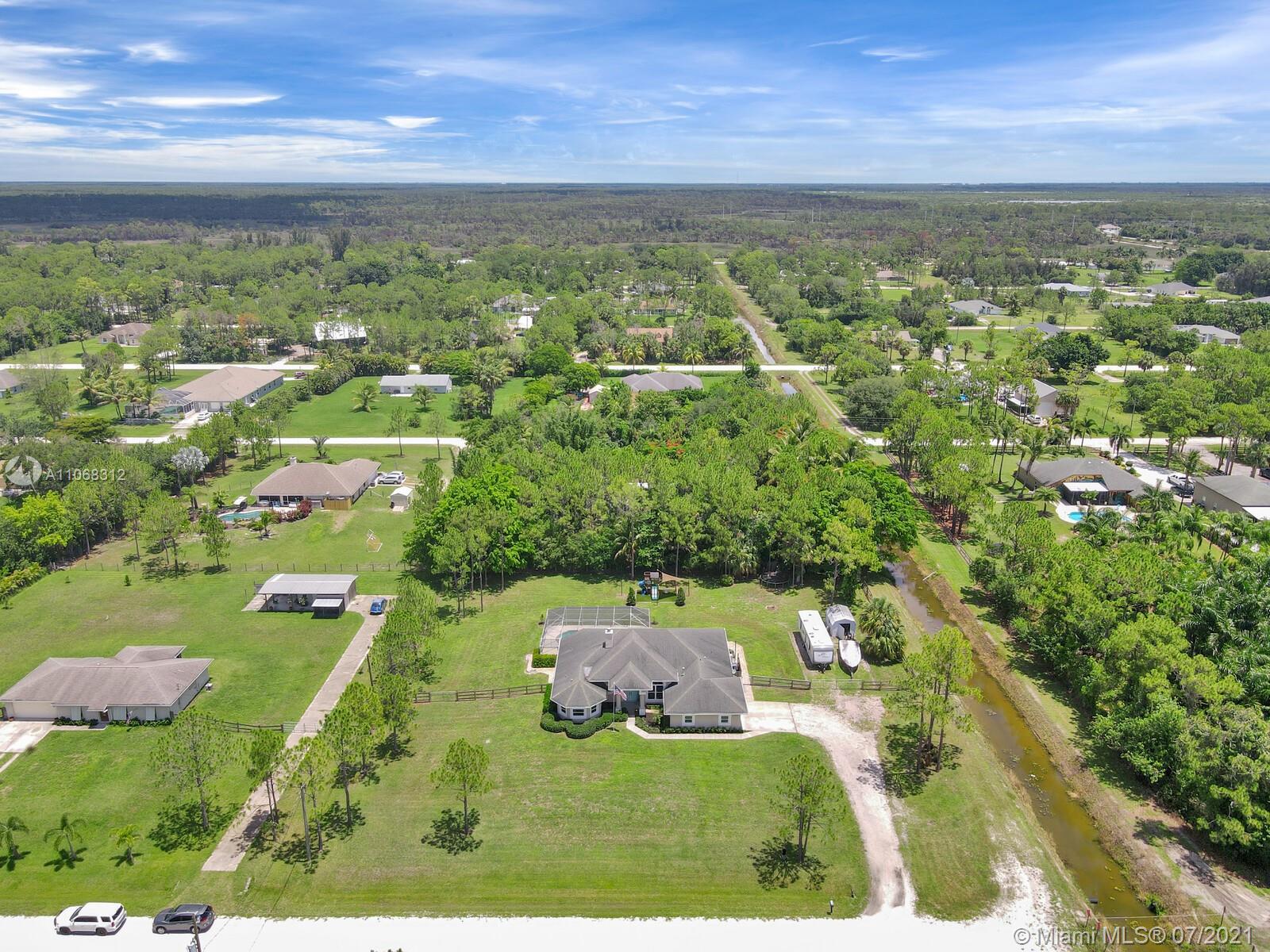 Loxahatchee - Residential