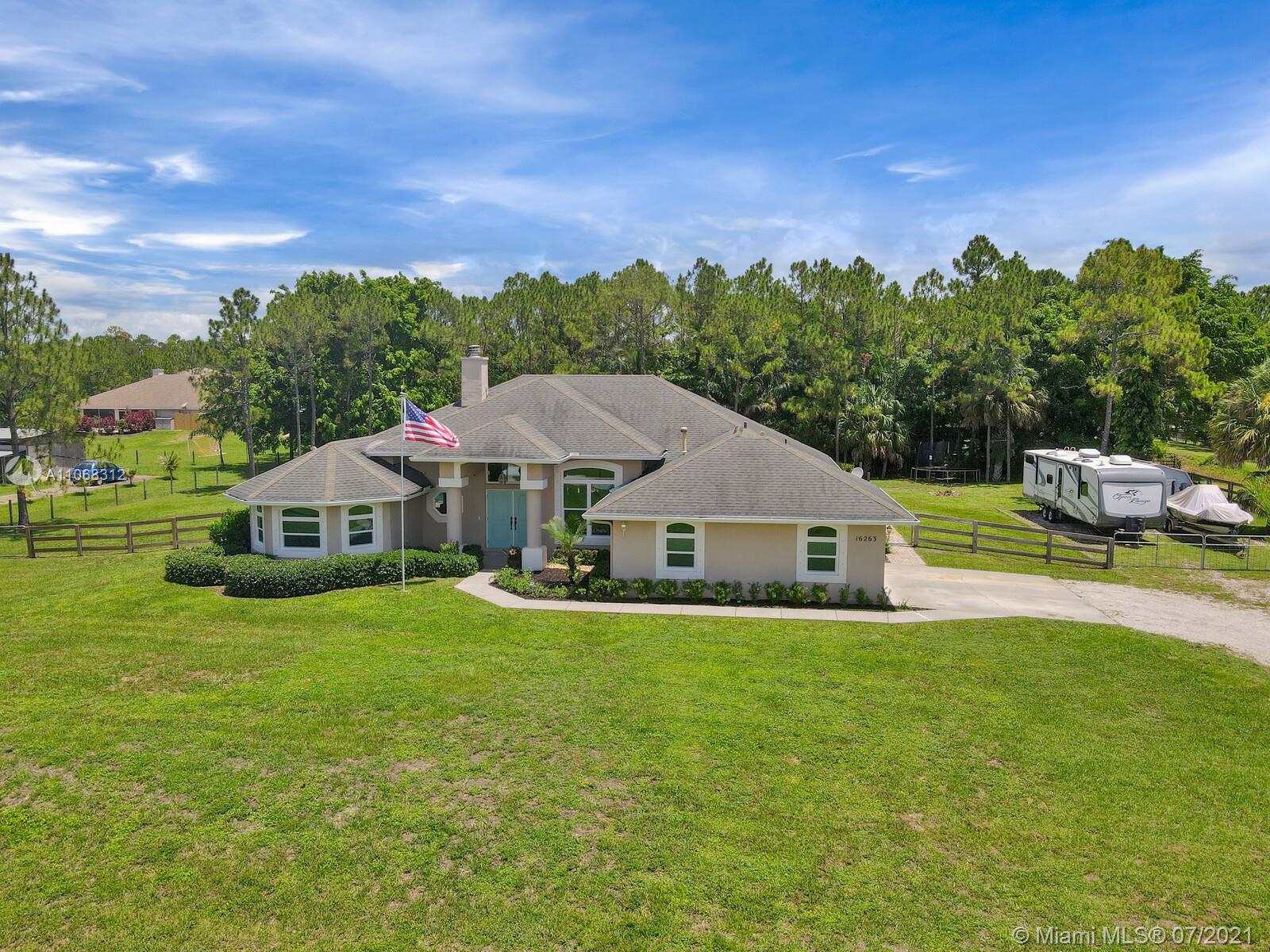 Loxahatchee - Residential