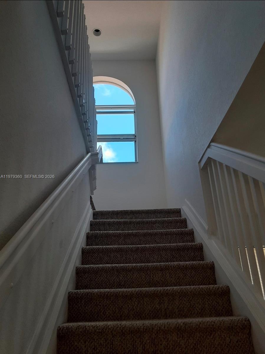 PORTOFINO POINTE - Residential