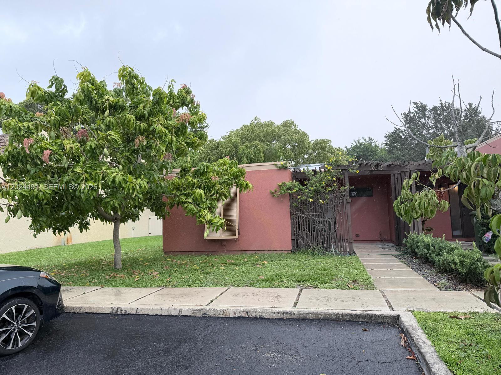 EVERGLADES SUGAR & LAND C - Residential