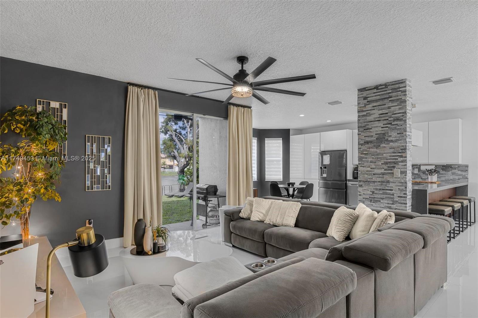 MIRAMAR PATIO HOMES - Residential