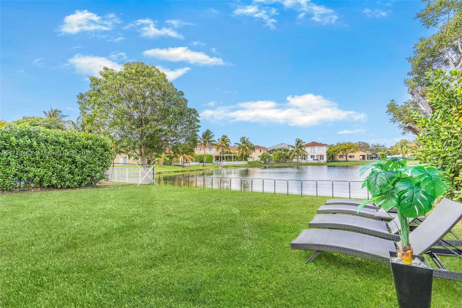 MIRAMAR PATIO HOMES - Residential
