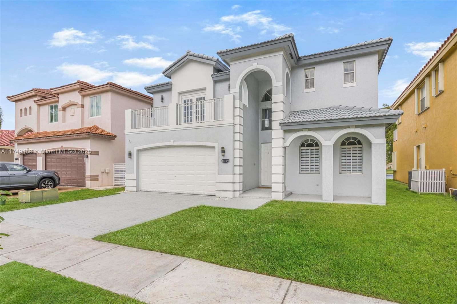 MIRAMAR PATIO HOMES - Residential