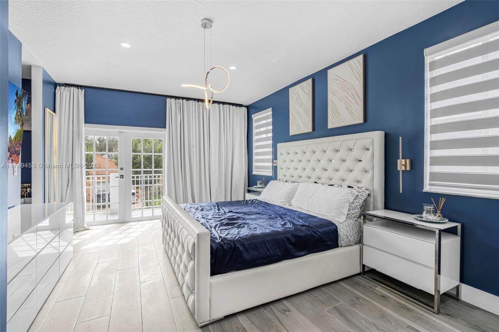 MIRAMAR PATIO HOMES - Residential