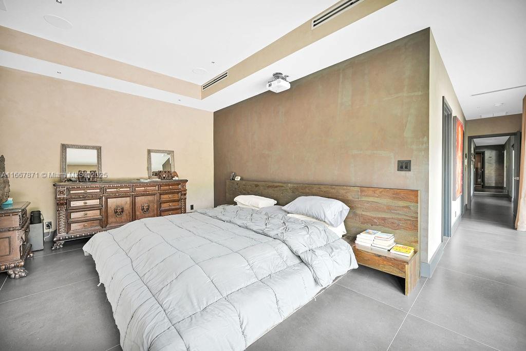 MONTGOMERY GROVES ESTATES - Residential